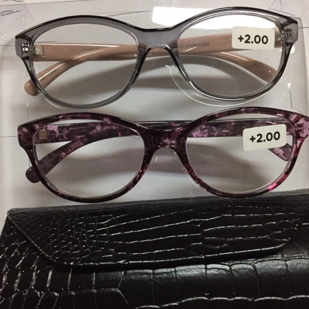 Stylish Women's Eyewear Set - Gray and Purple